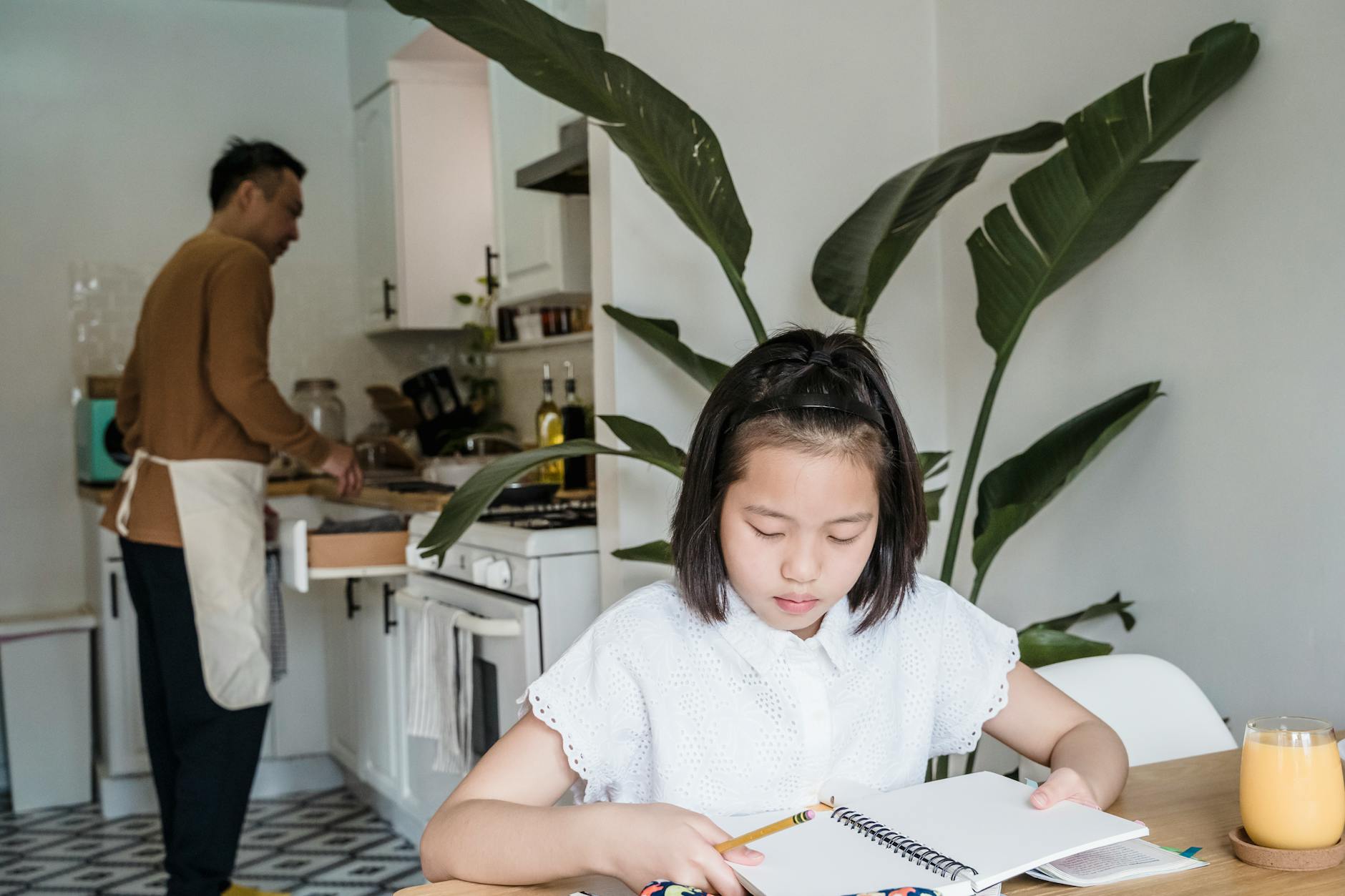 child losing focus during homework — photo by Annushka Ahuja on Pexels
