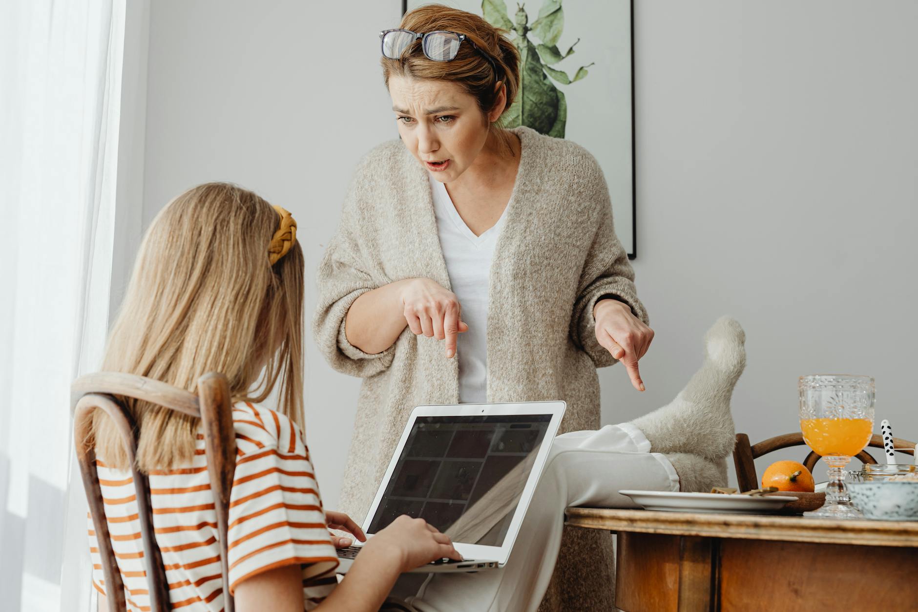 why is my kid so defiant — Photo by www.kaboompics.com on Pexels