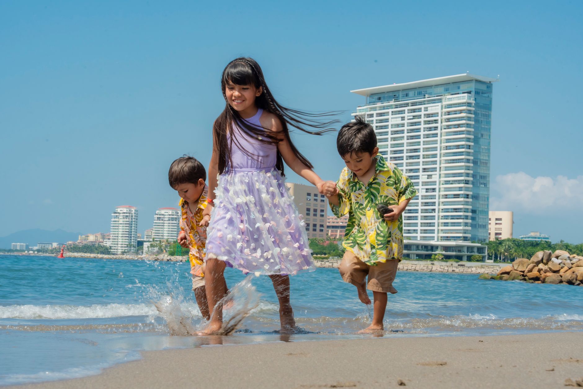 Photo by Luis Becerra Fotógrafo on Pexels — flexible summer schedule kids